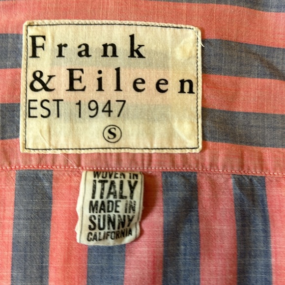 Frank & Eileen 100% cotton button down Size S - Picture 3 of 3